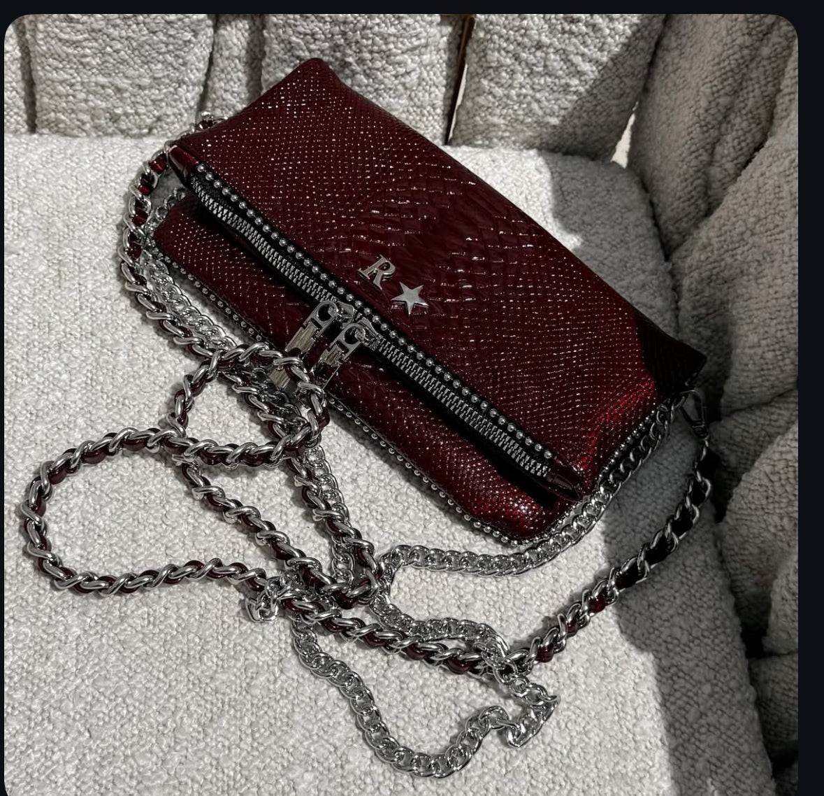 Amora Bag Wet Burgundy Herrajes Plata + Filo De puntos