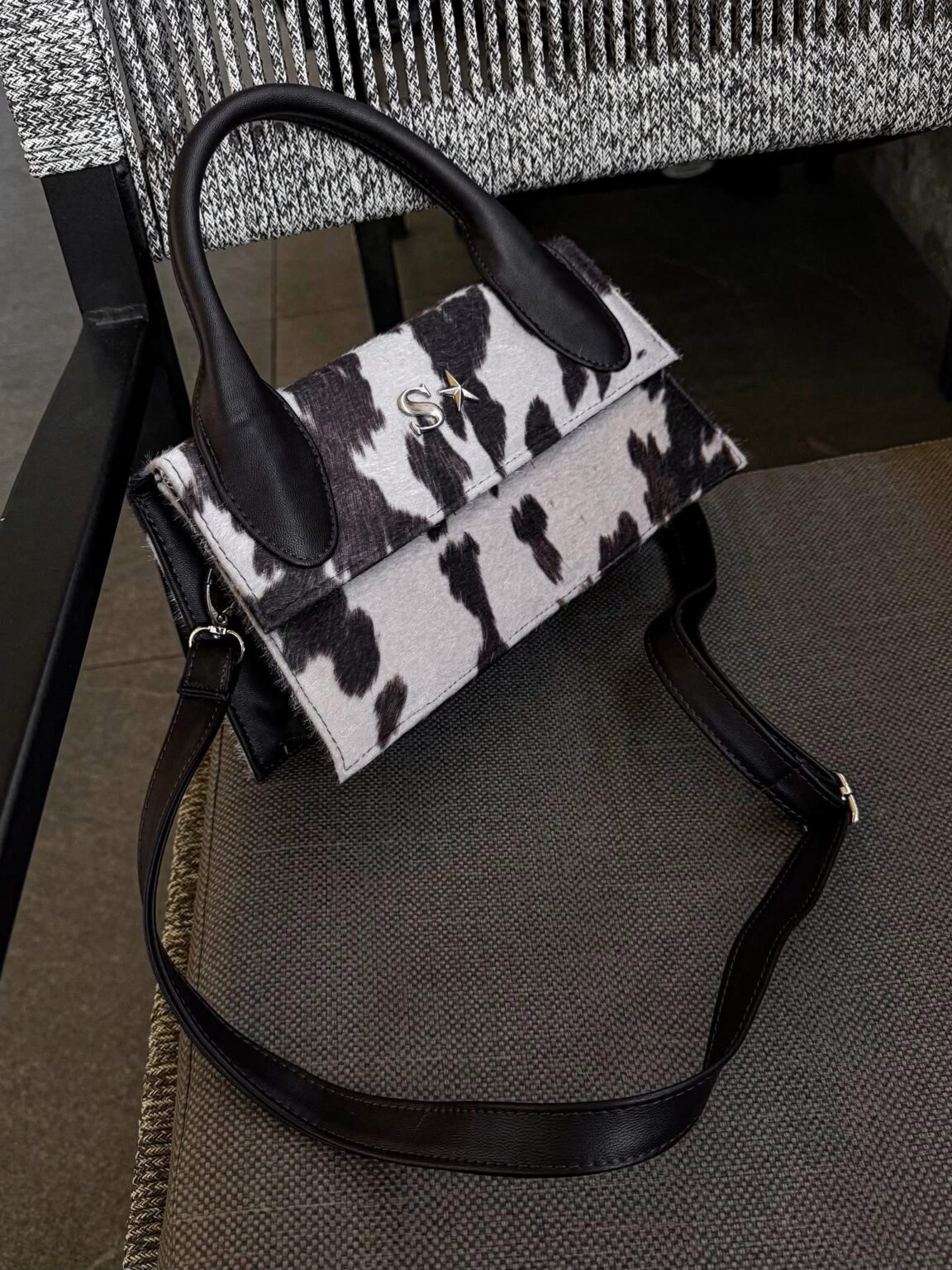 crys Long Brown Cow Herraje Plata