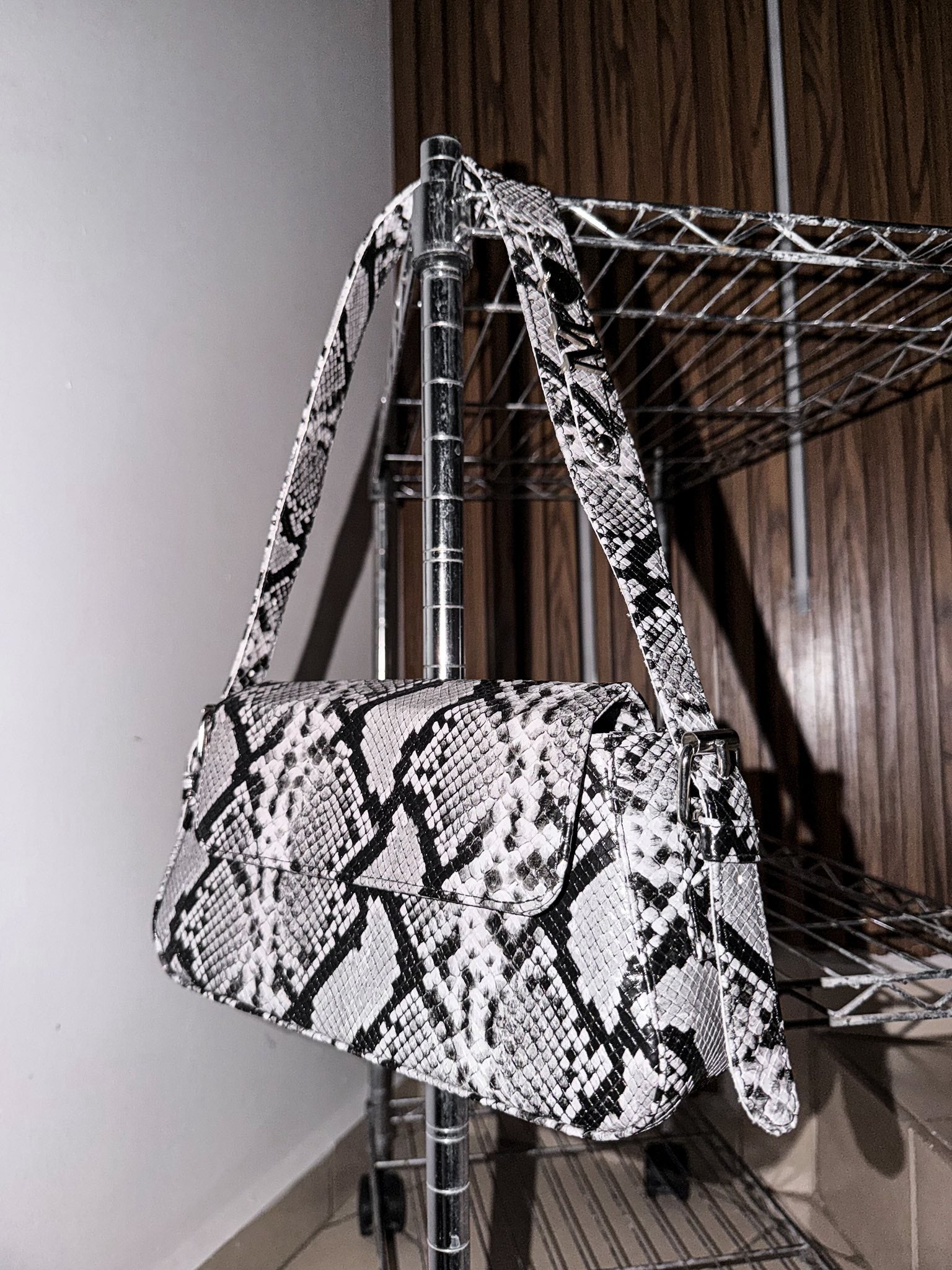 Agnes Mystic Phyton Grey + Herraje Plata