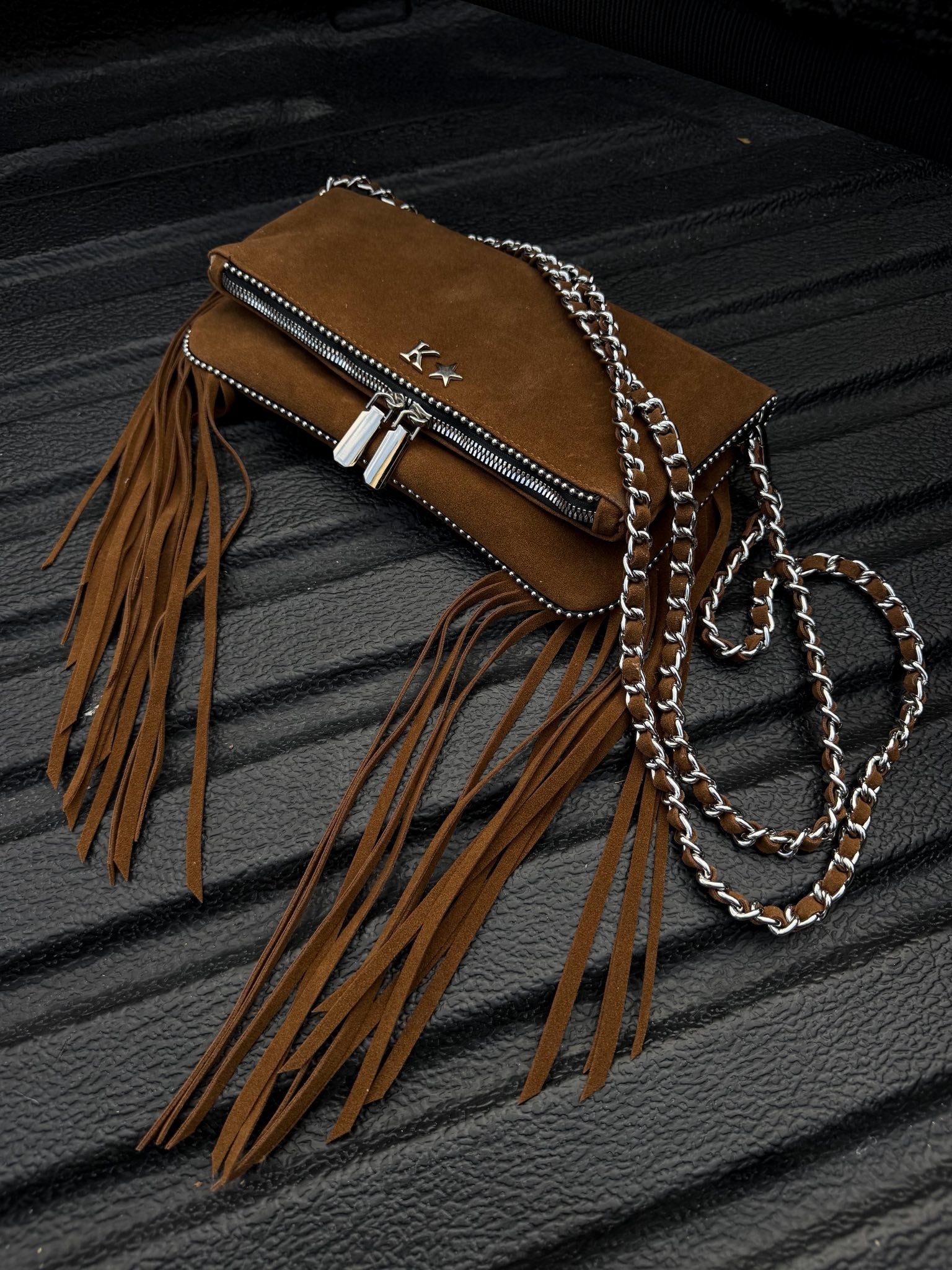 Sahara – Velvet Camel Herrajes Plata