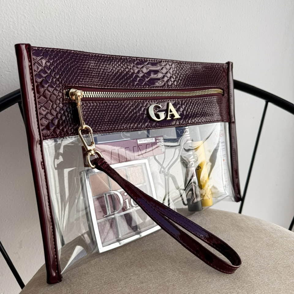 Cosmetiquera Clutch Pitón Charol Burgundy Cierre Nylon