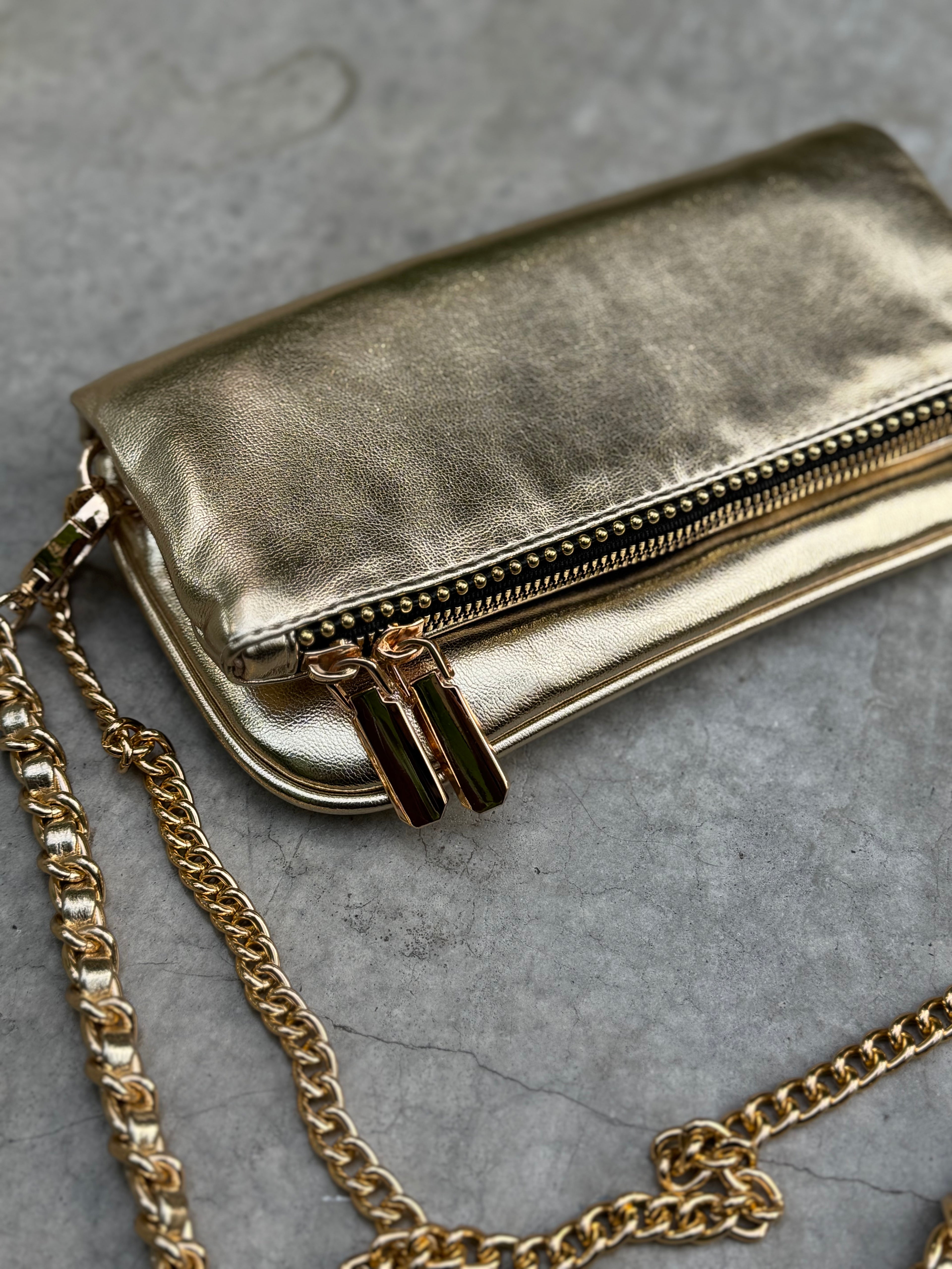 Amora mini bag gold herraje dorado