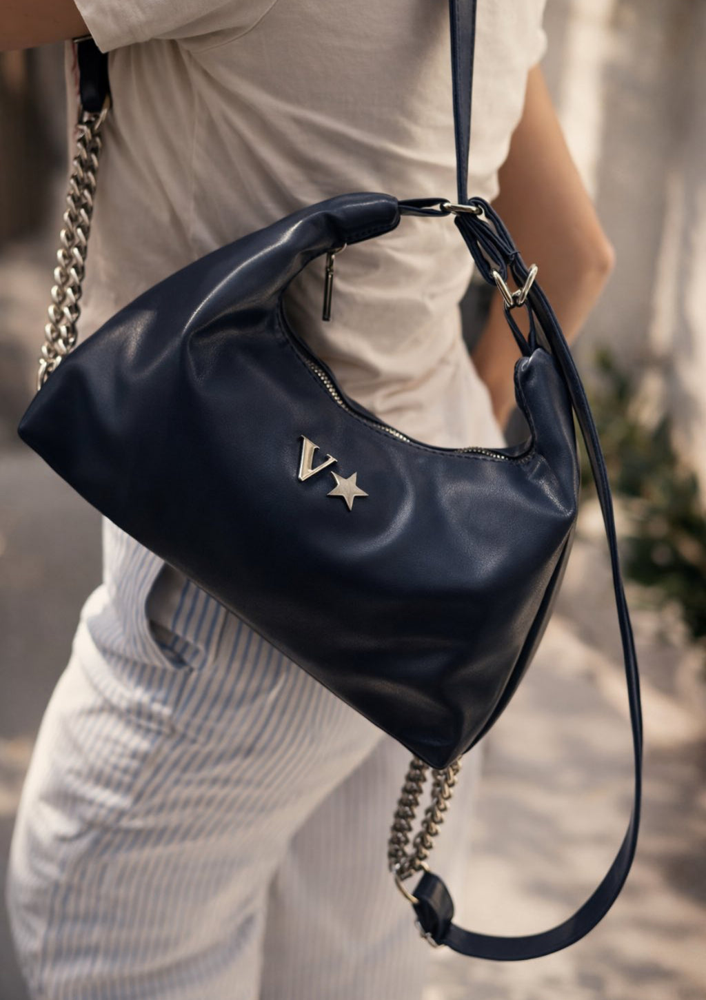 Mini Bolsa-Mochila Negro