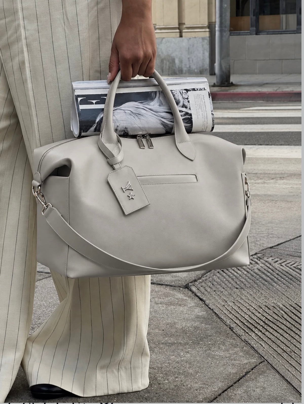 Pañalera Baby Bag Latte Herraje Plata
