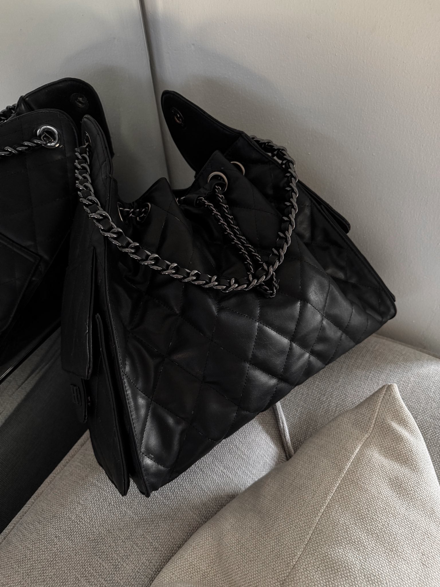 COCO 25 XL negra con cadena negra