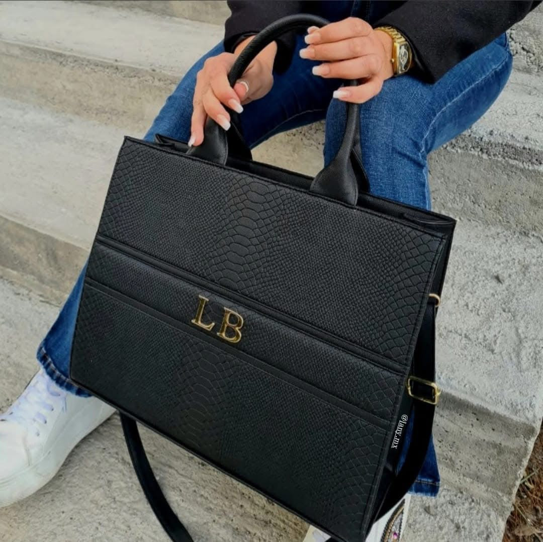 Premium Tote Negro (Tag Incluido)