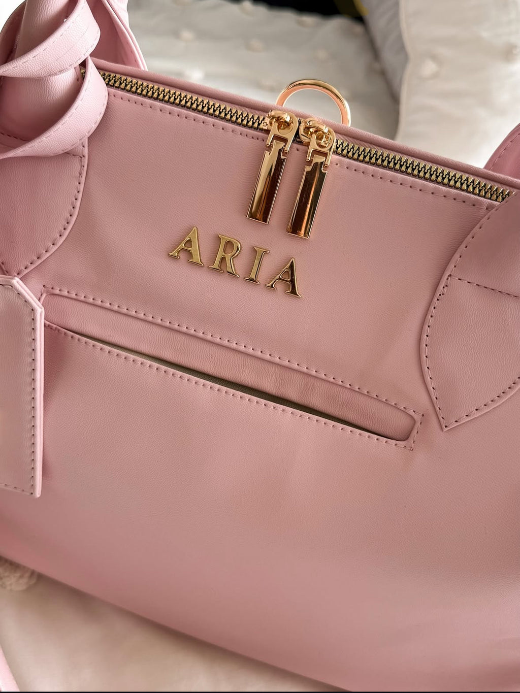 Pañalera Baby Bag Pétalo Herraje Oro