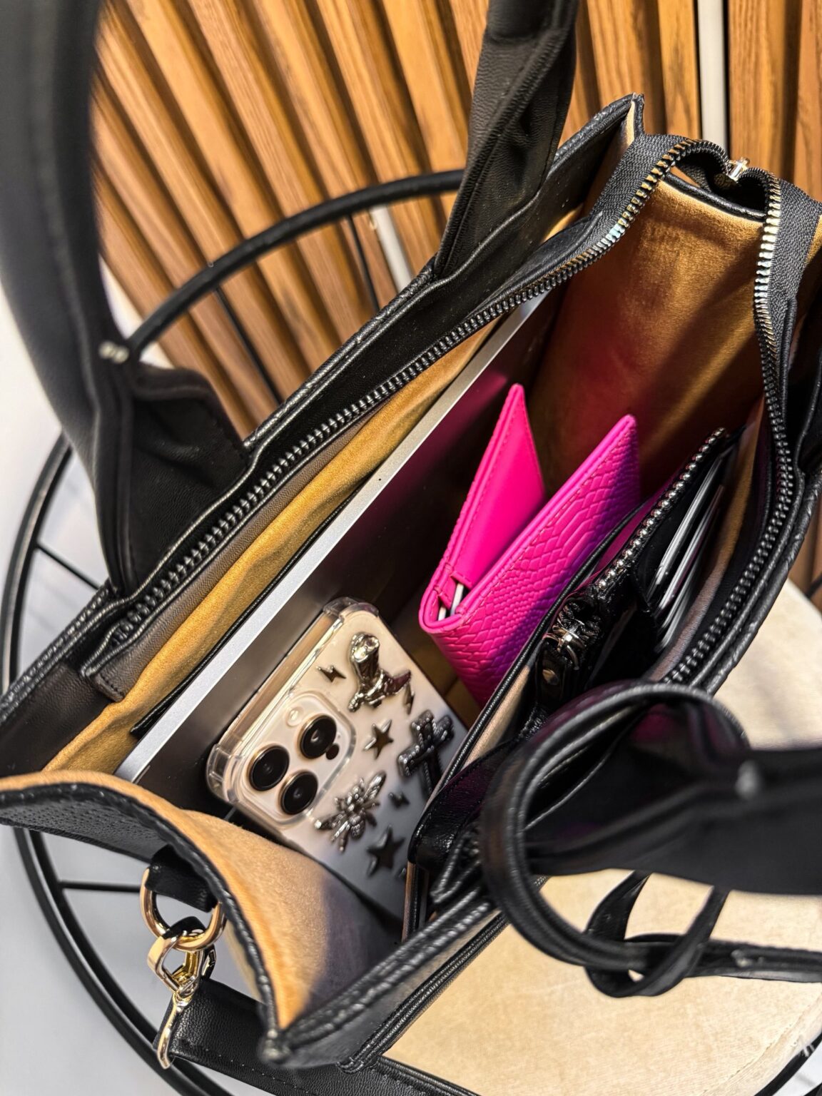 Premium Tote Mediana Latte (Tag Incluido)