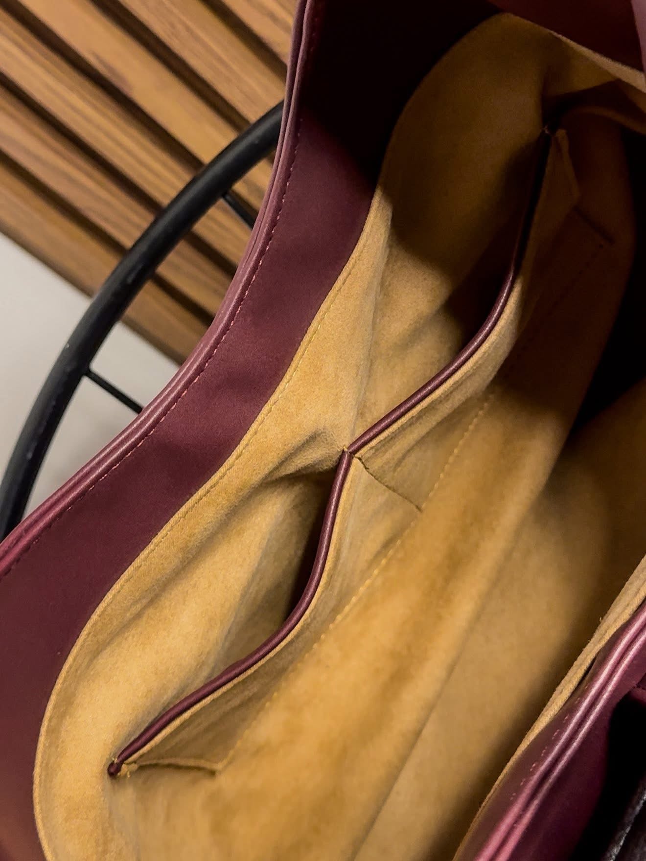 Trianni Burgundy + Herraje Plata