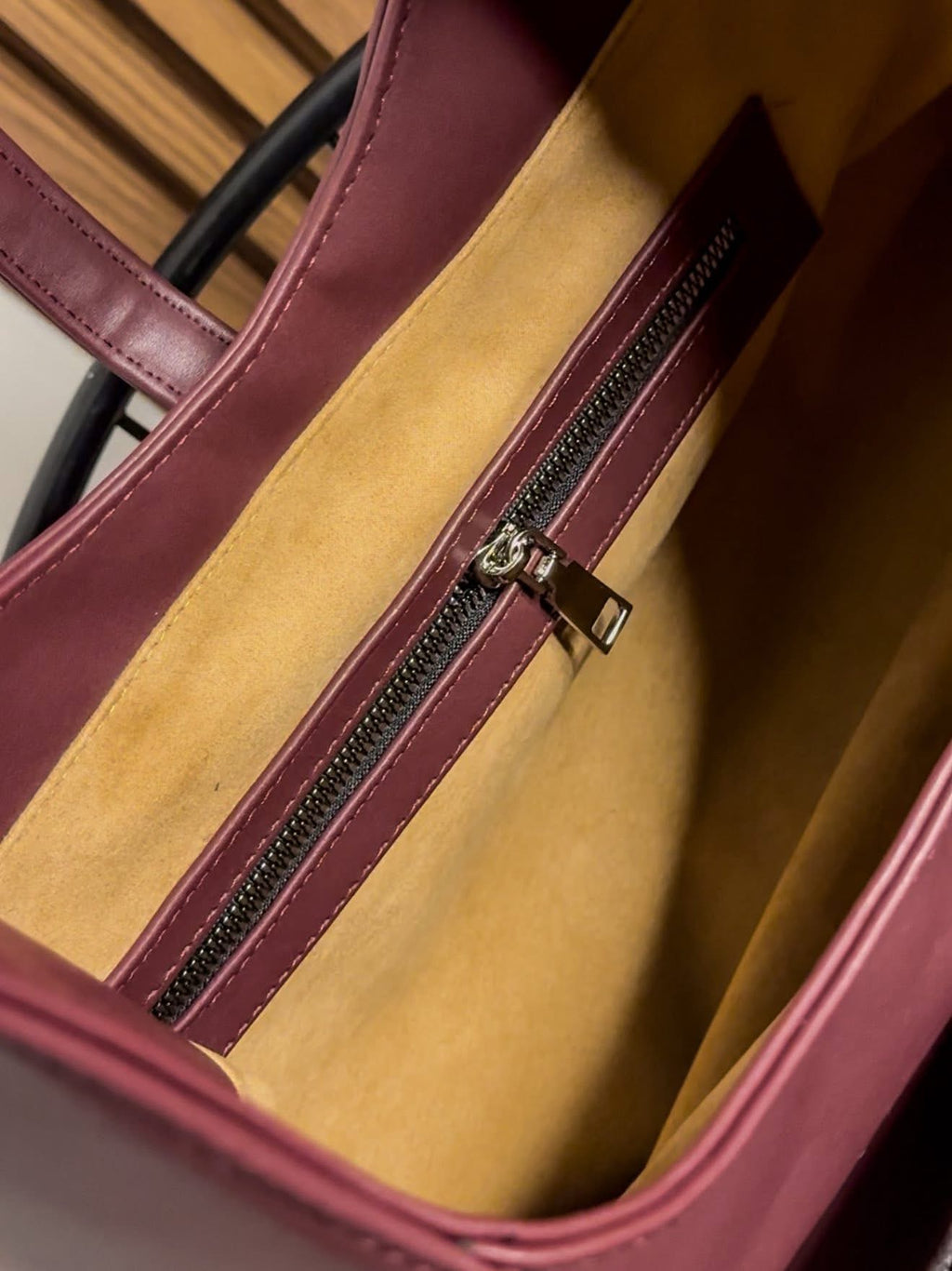 Trianni Burgundy + Herraje Plata